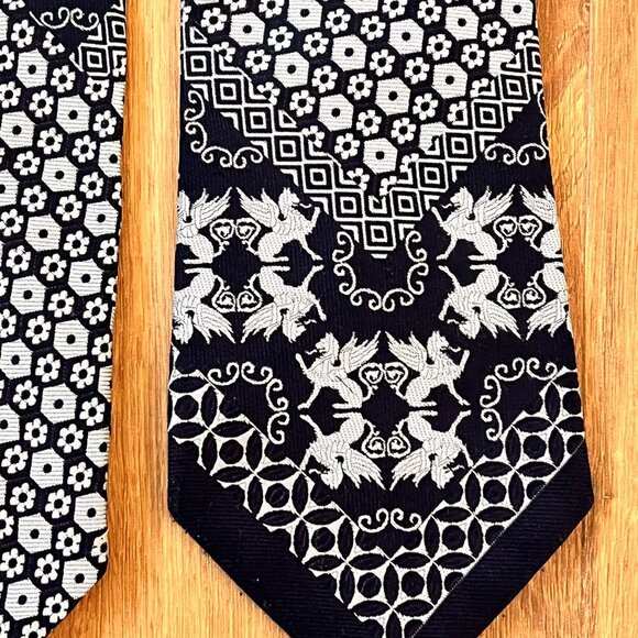 Vintage Oscar de la Renta Griffin 70's Polyester Blue Tie - Picture 3 of 9